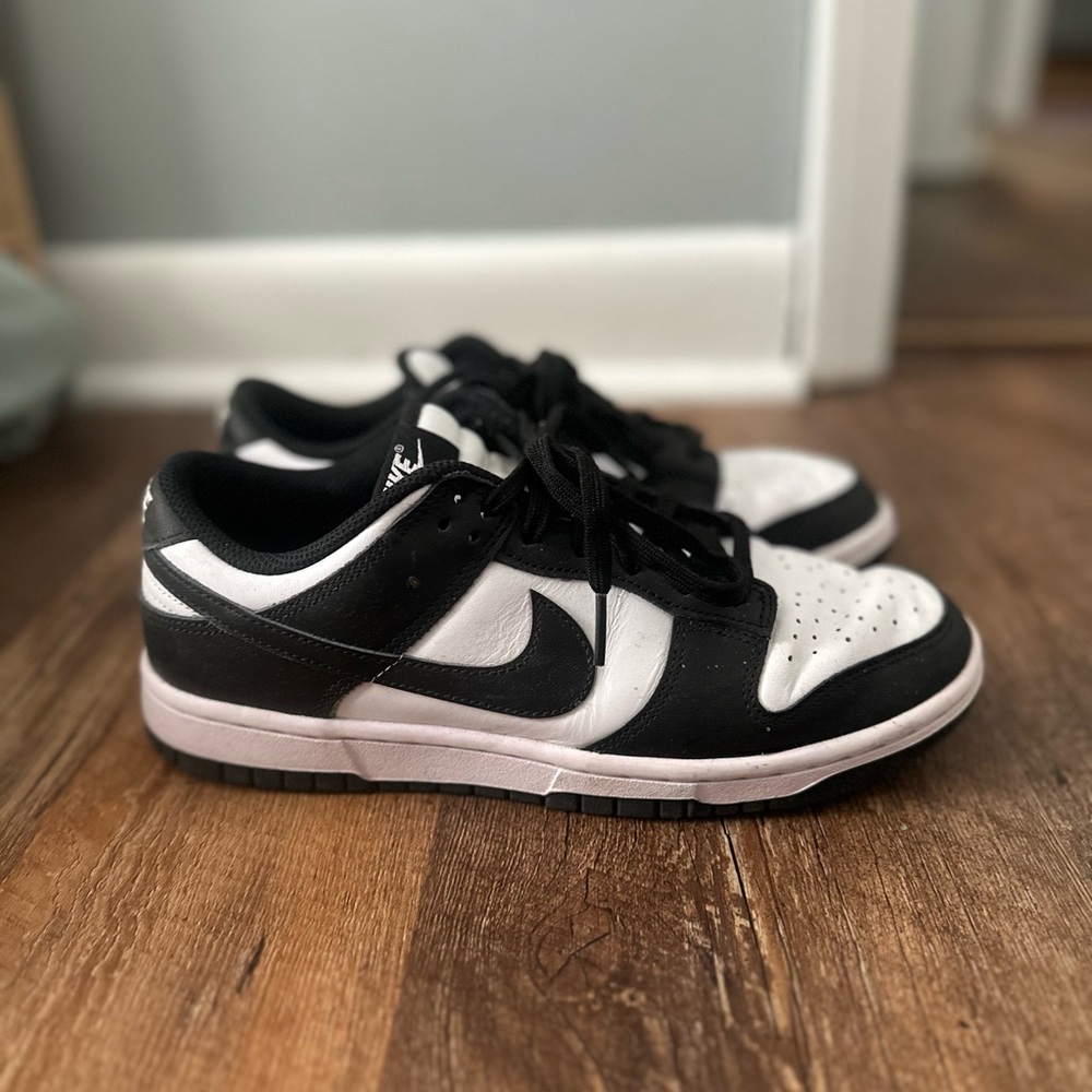 Nike Women’s Dunk Sneakers
